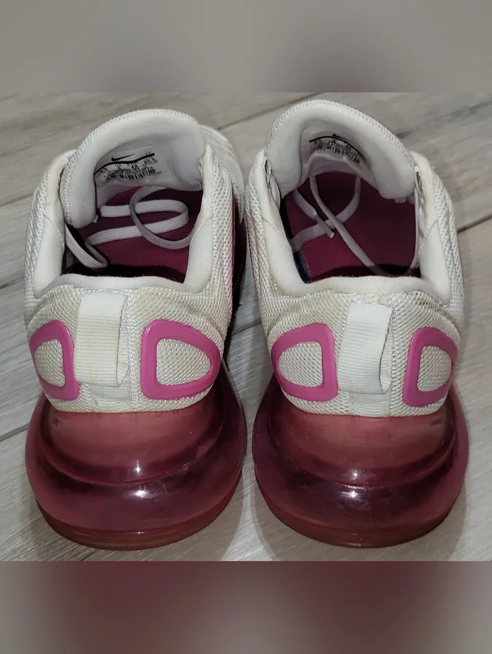 ✔️ Women's White & Pink Nike Air Max 720